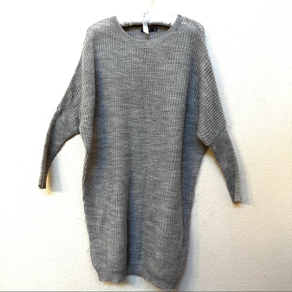 Solutions Taupe Chunky Sweater Dress Medium G-18 - Picture 2 of 11